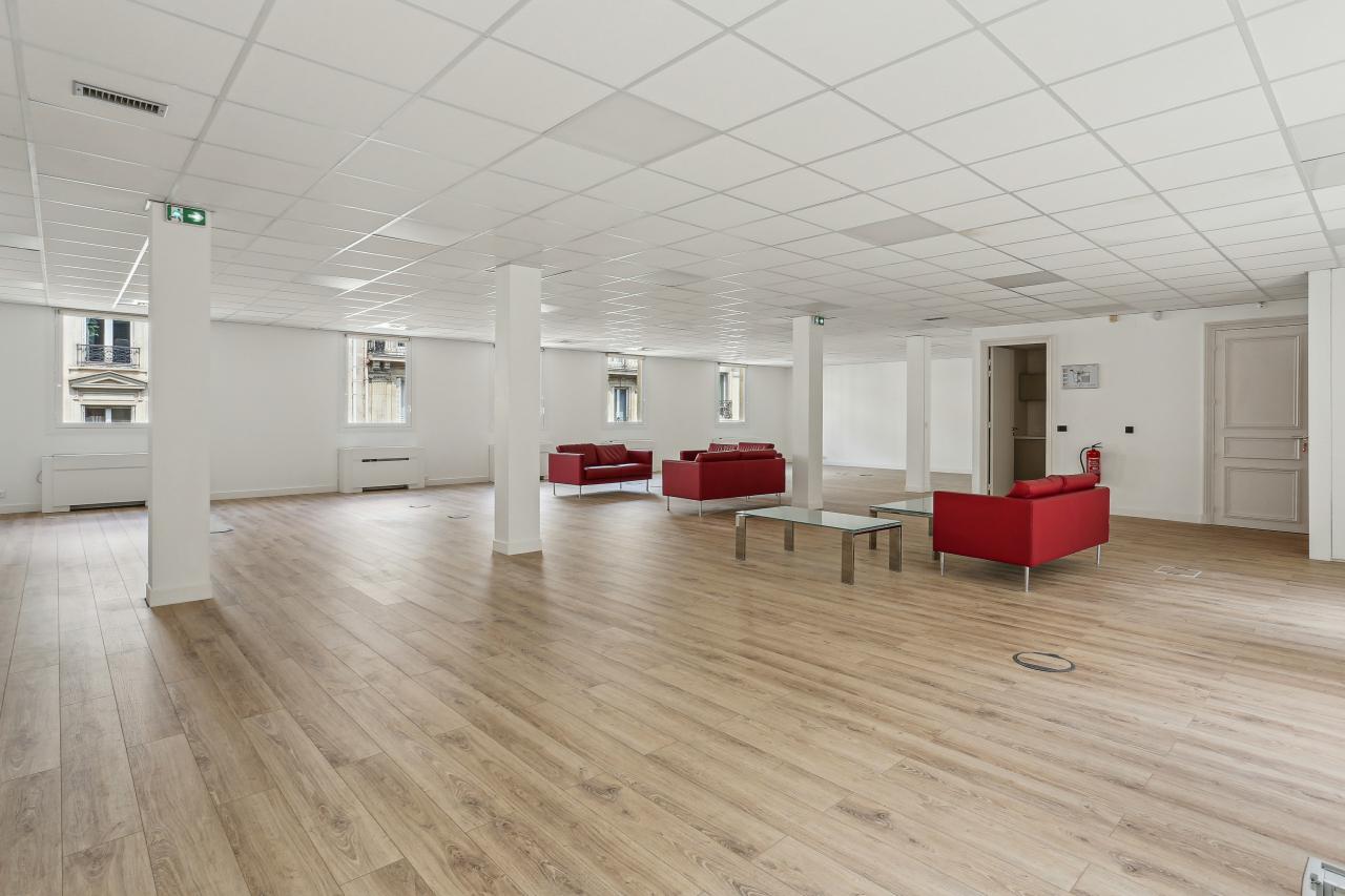 Bureau Paris 1953m² Location bureau Paris OLBUR2100820 20